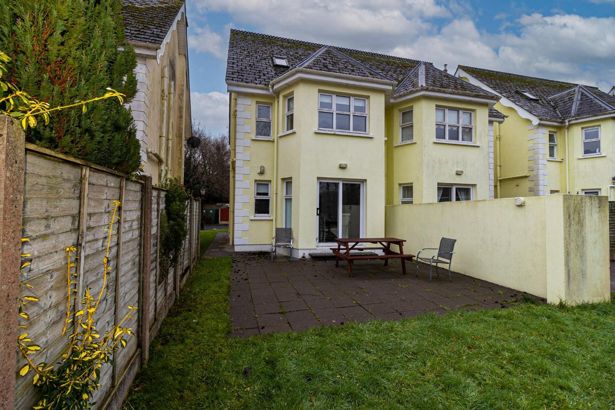 Aughrim Holiday Village No 14 By Trident Holiday Homes Exterior foto
